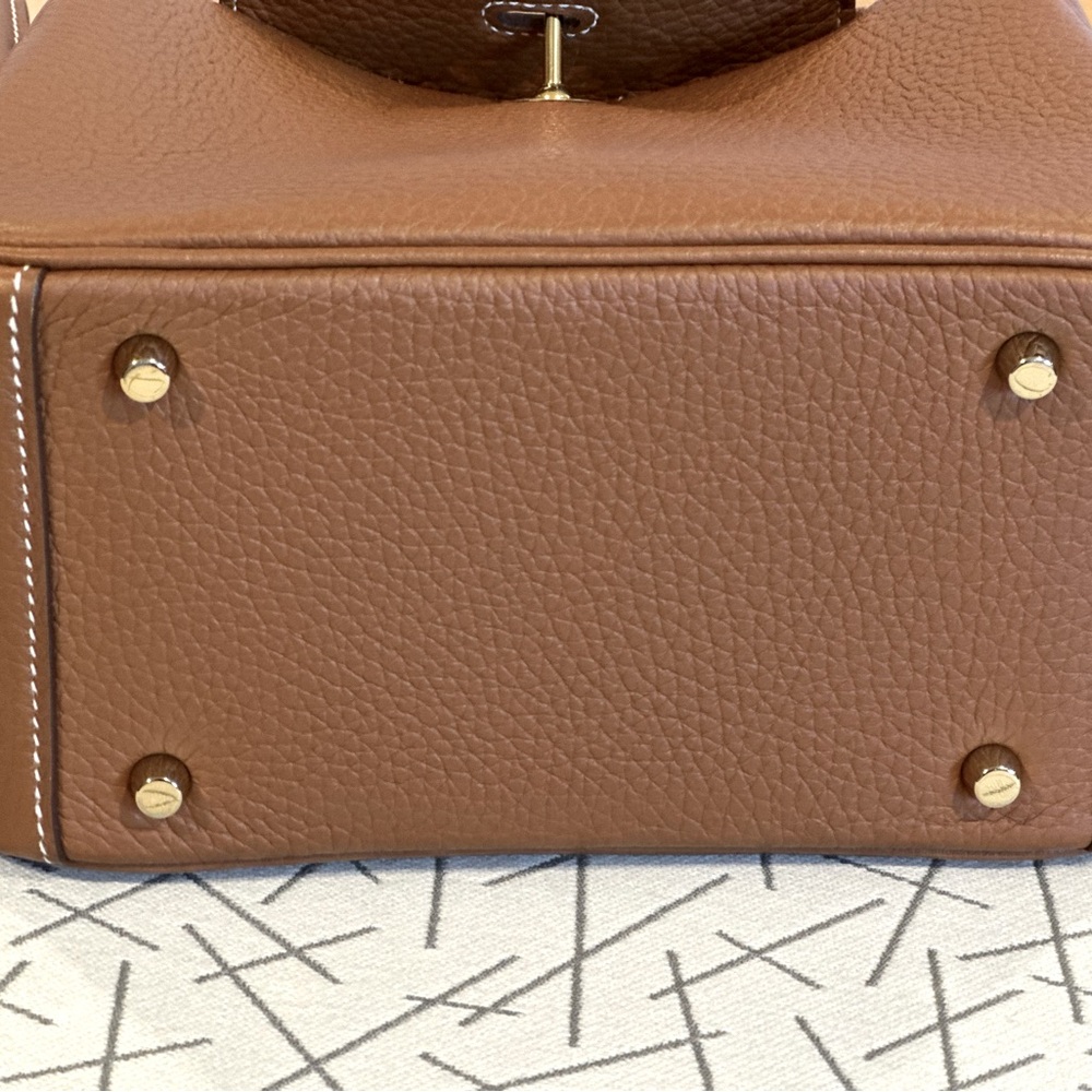 Hermes Mini Lindy in Gold Clemence Gold Hardware full set - Picture 3 of 6